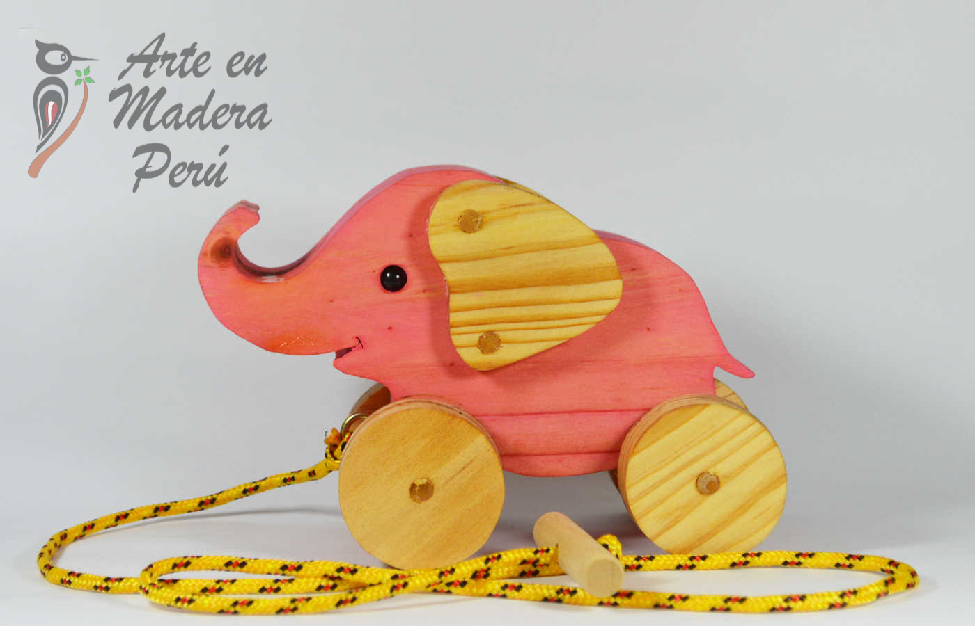 Rodado Elefante con orejas de madera